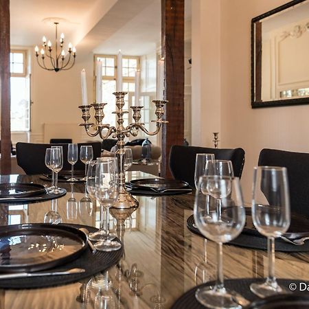 Suites Mana - Matahina Avec Vue Superbe Sur La Place Ducale Et Parking Prive Inclus Charleville-Mézières Exterior foto